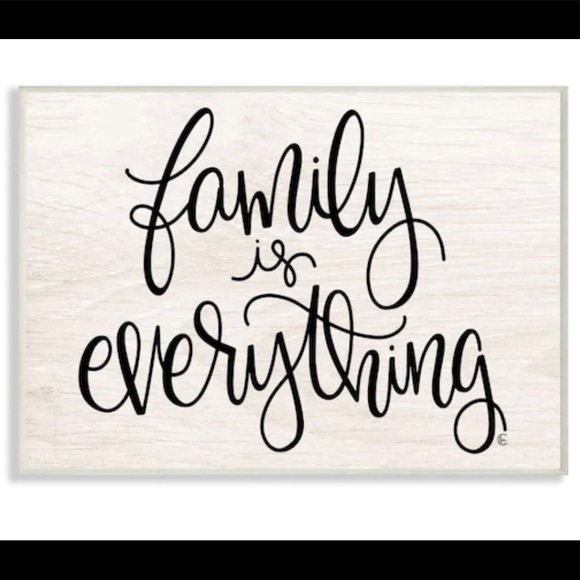 🐩🤍Welcome to Leighton Lane’s Closet🤍🐩 - Picture 8 of 13